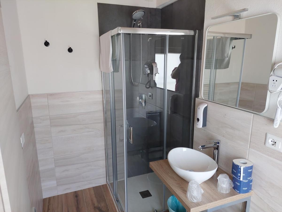 Il Vitigno Hotel Dossobuono Bagian luar foto