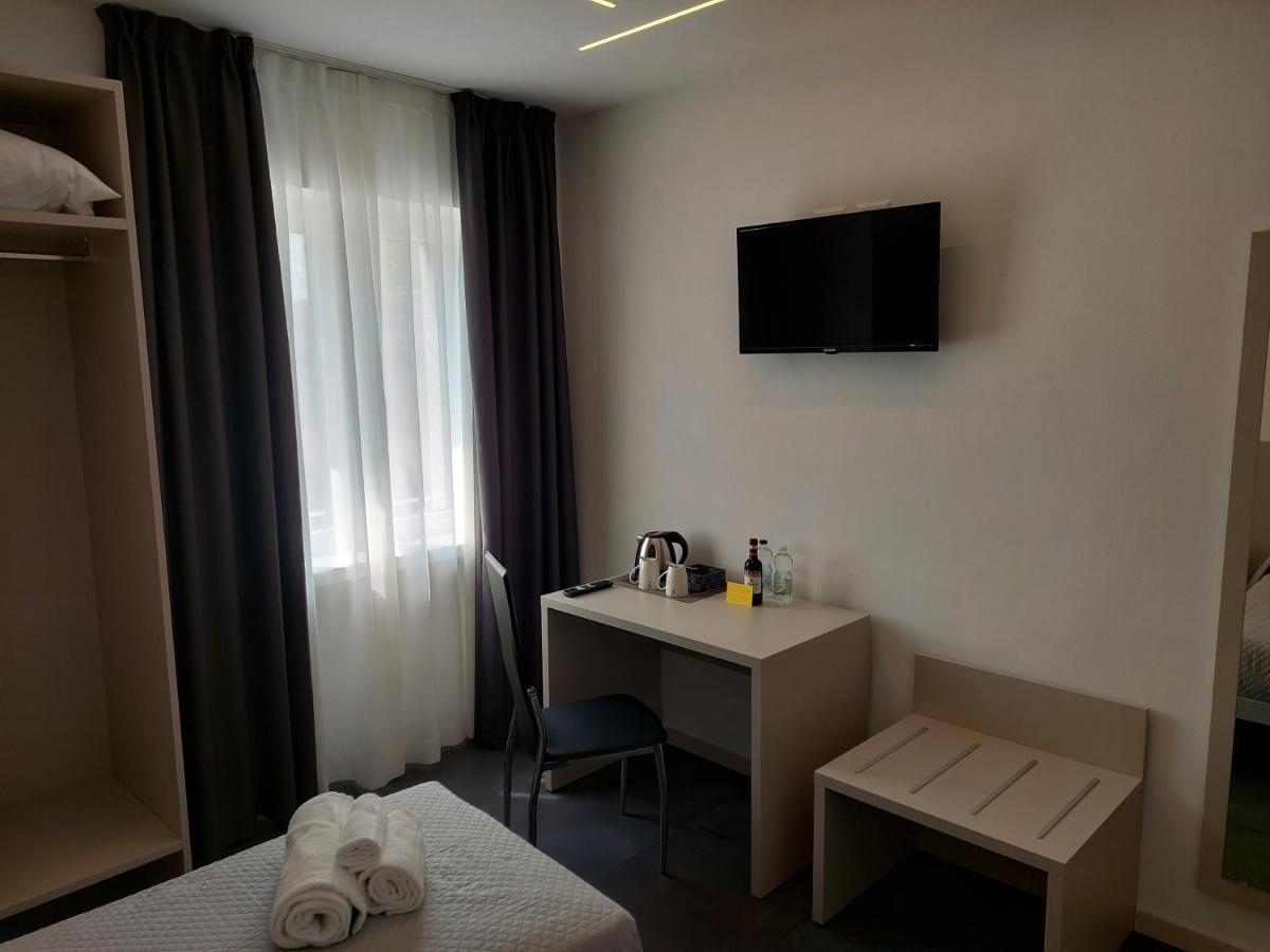 Il Vitigno Hotel Dossobuono Bagian luar foto